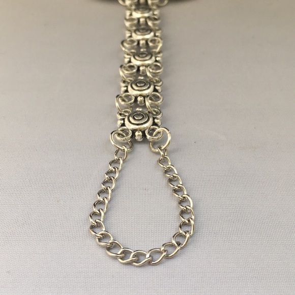 New! Set of Silver Foot Jewelry - Picture 8 of 11